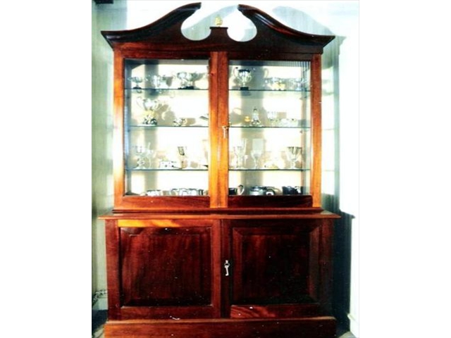 Mahogany Display Unit